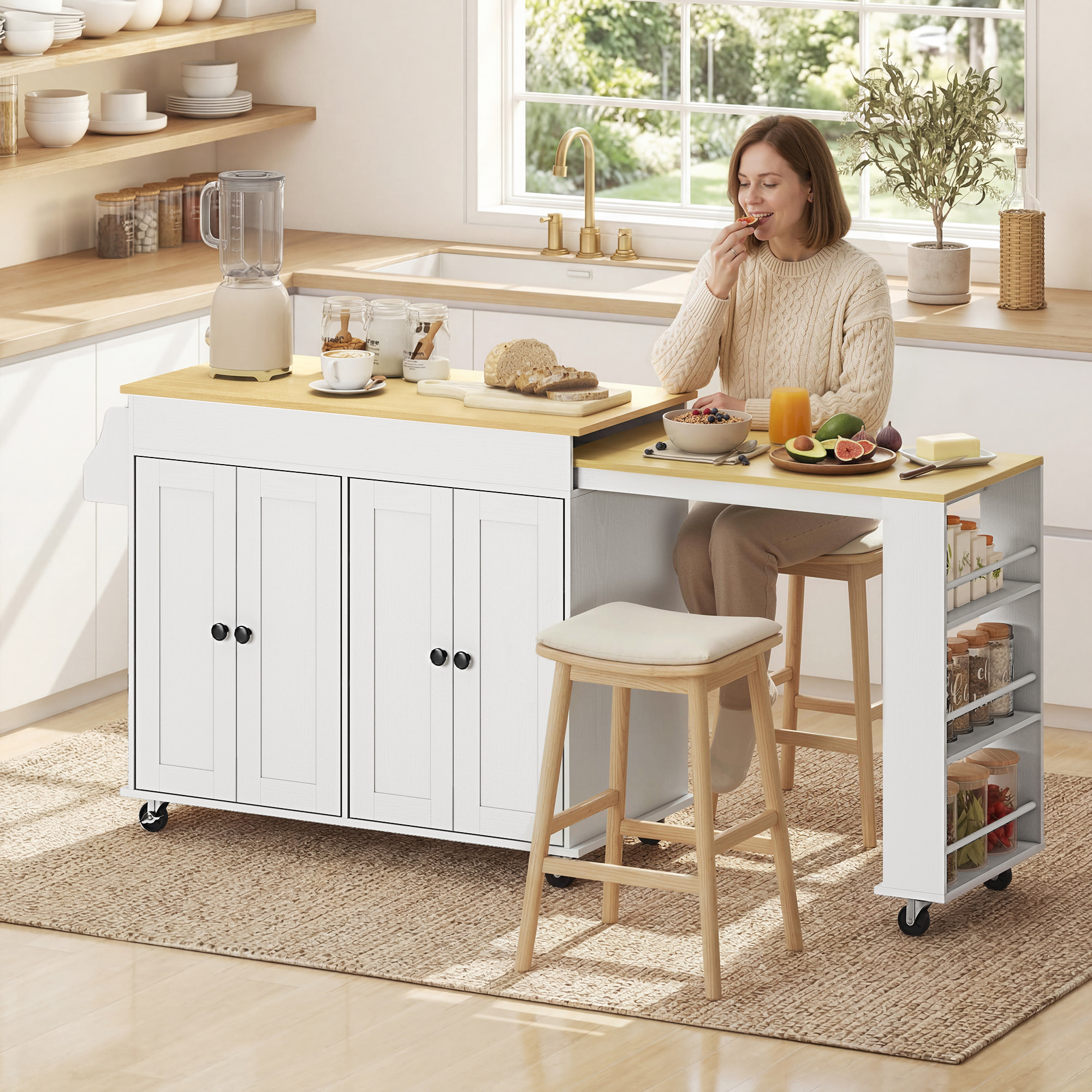 Isla de Cocina con Ruedas, Encimera Extensible, Carro de Cocina con 4 Puertas, Estantes Ajustables, Estantería Lateral Abierta, Especiero y Soporte para Toallas, para Comedor, Blanco
