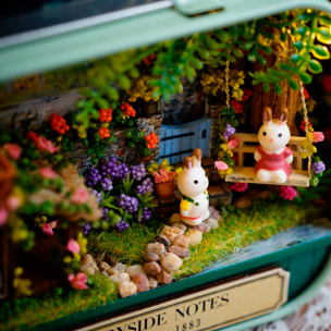 Diario del jardín. Maqueta 3D plegable, realista con gran detalle y luces led.