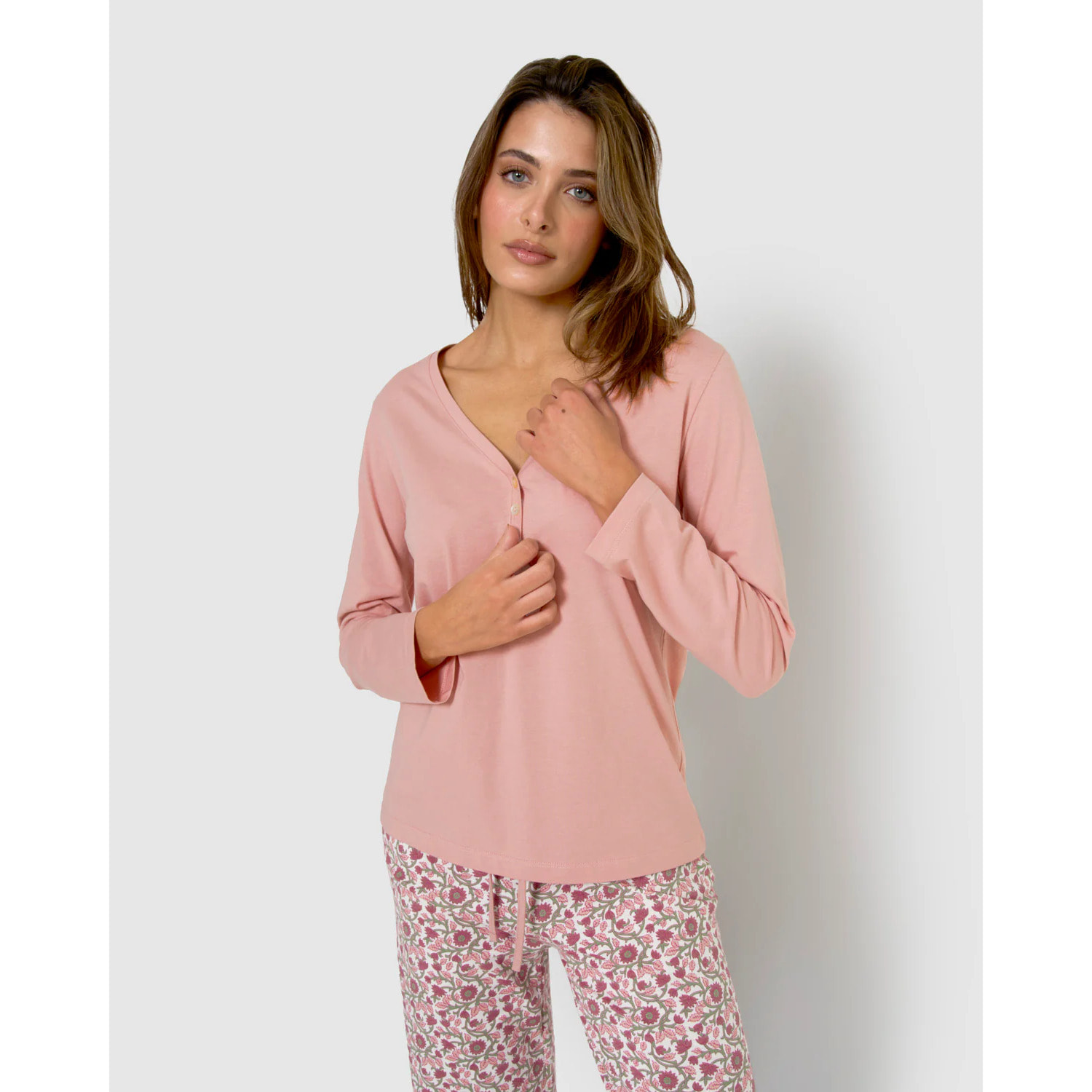 Pijama largo de algodón con escote pico amazonas rosa