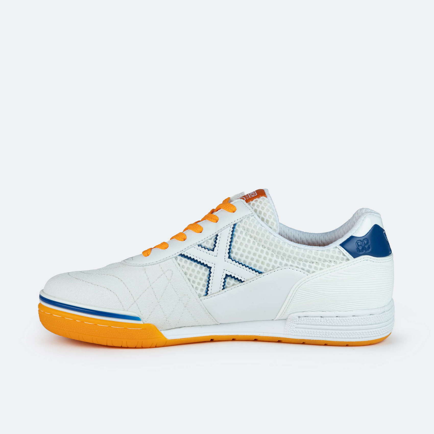 MUNICH G-3 INDOOR 399