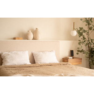 Pack tête de lit rembourrée beige et 2 tables de chevet flottantes en bois massif ton chêne foncé en différentes tailles