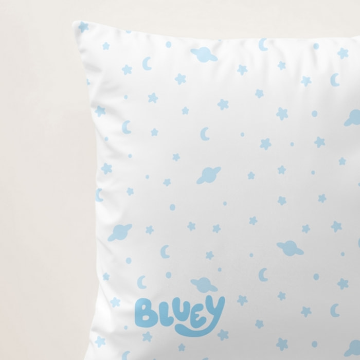 Funda cojin BLUEY con relleno 45x45 .