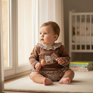 Conjunto Ranita Niña Felpa Floresta