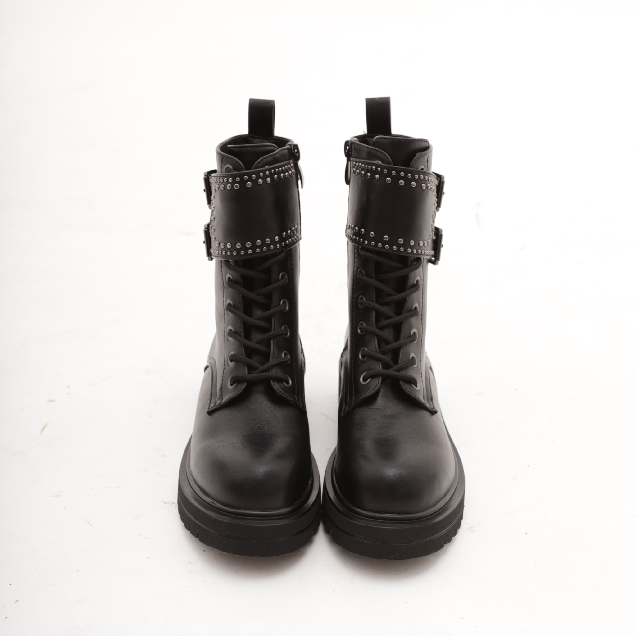 ANFIBIO ALTO 12 BUCHI BORCHIE NERO