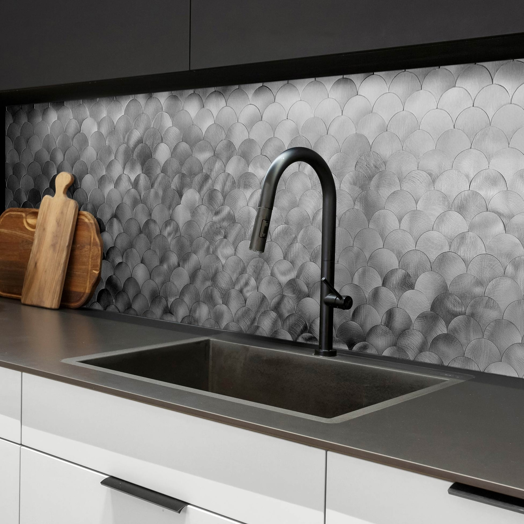 Crédence adhésive murale 3D  - Effet écailles 4 pièces - Argent