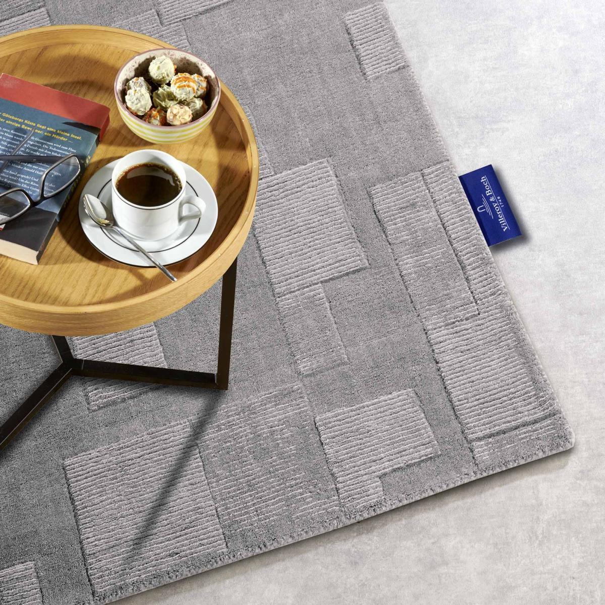 Tapis salon, motif géométrique authentique, piena, tissé main