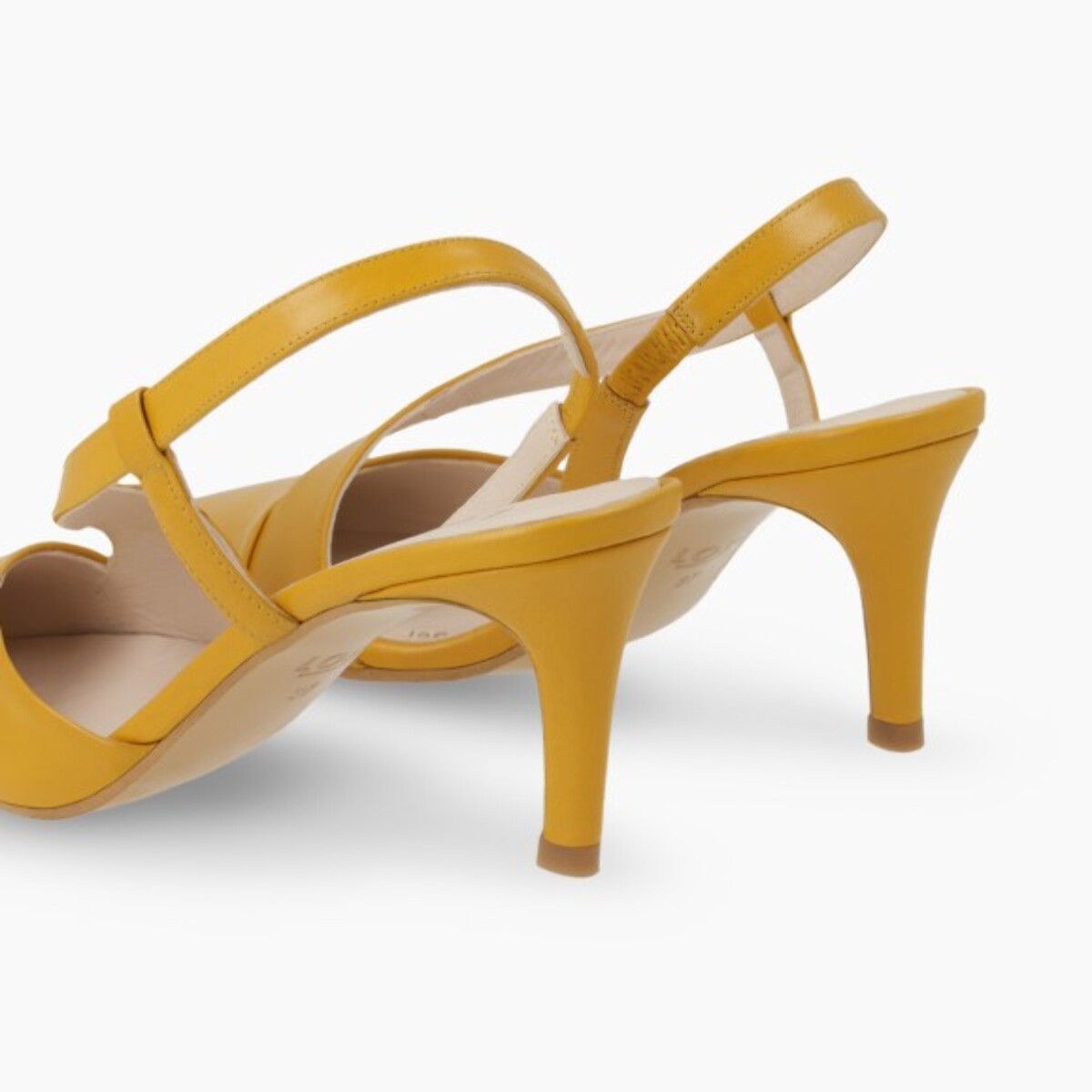 ZAPATOS DE SALÓN AMARILLOS NALTOM