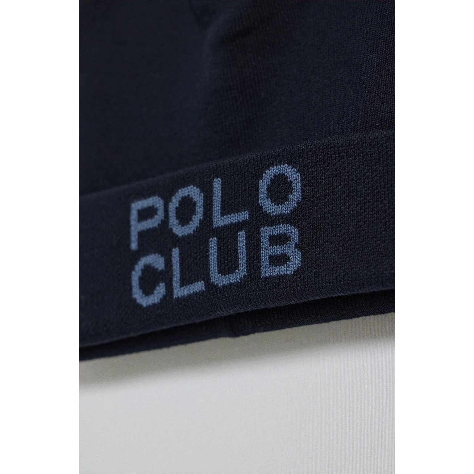 Gorro Verth azul marino con logotipo jacquard Polo Club