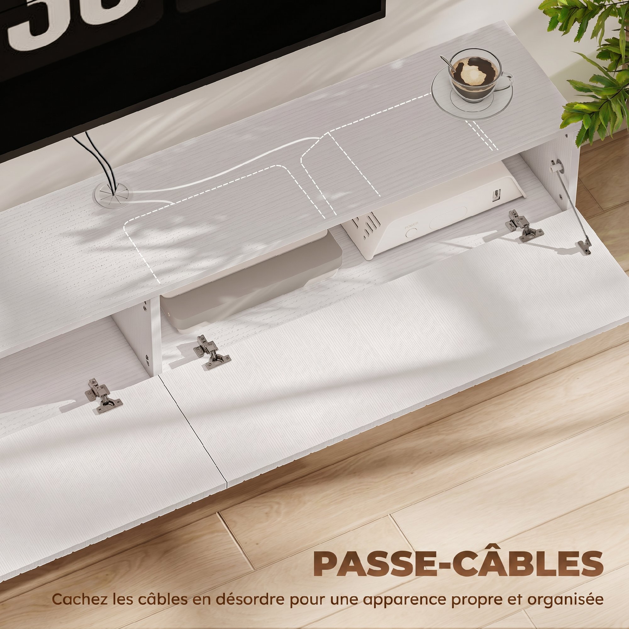 Meuble TV suspendu design façade effet bois cannelé 140 cm 2 portes abattantes blanc