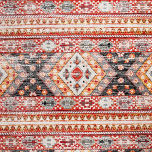tapis fin aux motifs traditionnels Ethniques