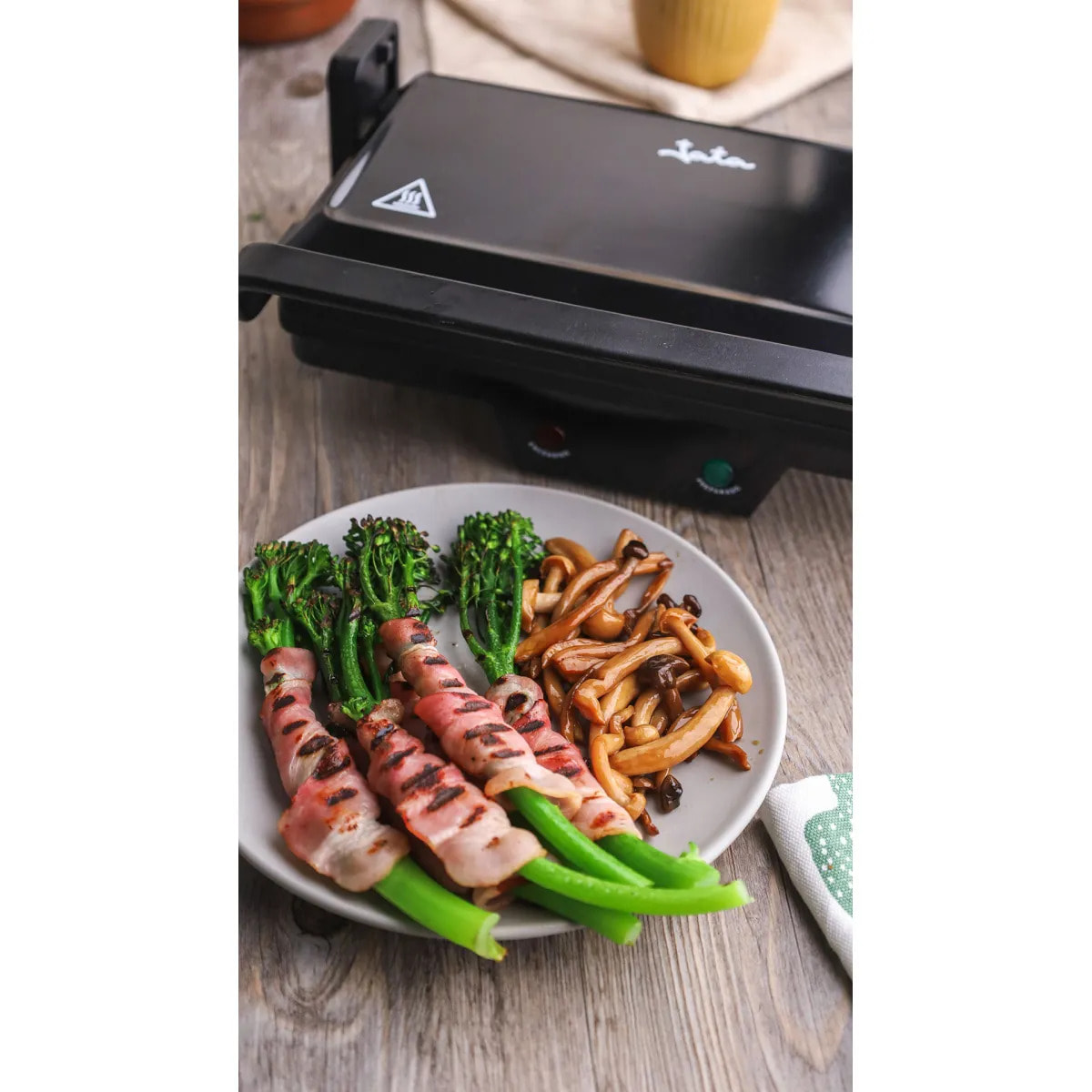 Parrilla eléctrica grill JATA GR266 con placas mixtas (27 x 14 cm) antiadherentes. 1000 W