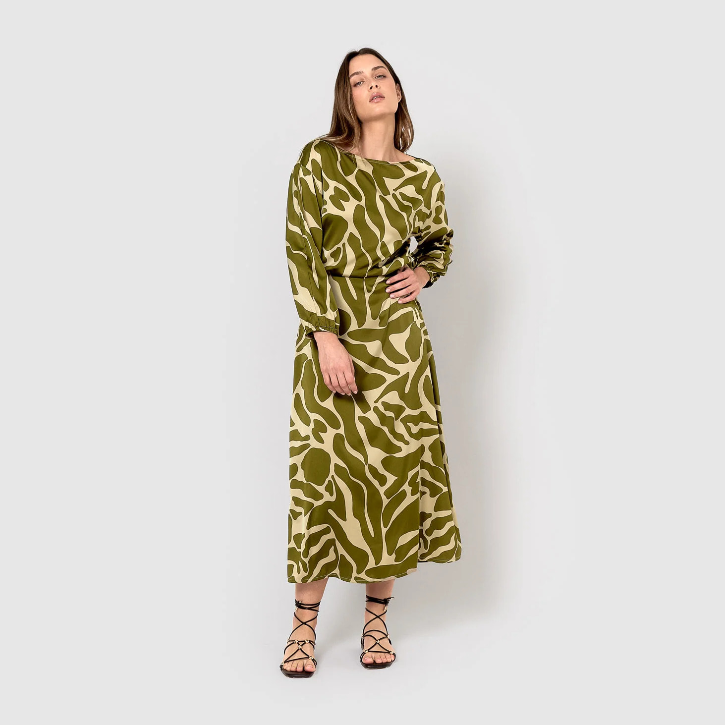 Blusa satén teudis verde