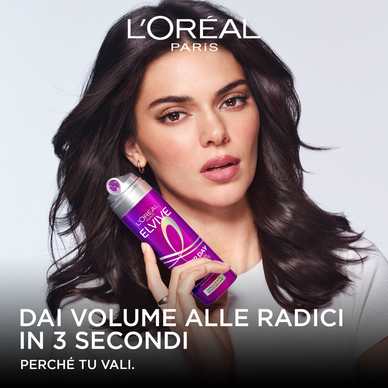 Spray Capelli Volumizzante Rivitalizzante Elvive Big Hair Day 72H per Capelli Piatti con Peptidi di Collagene 200ml