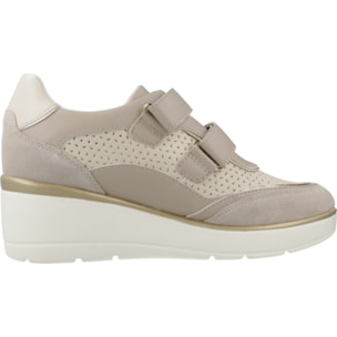 Sneakers de  Mujer de la marca GEOX  modelo D ILDE MARRON CLARO