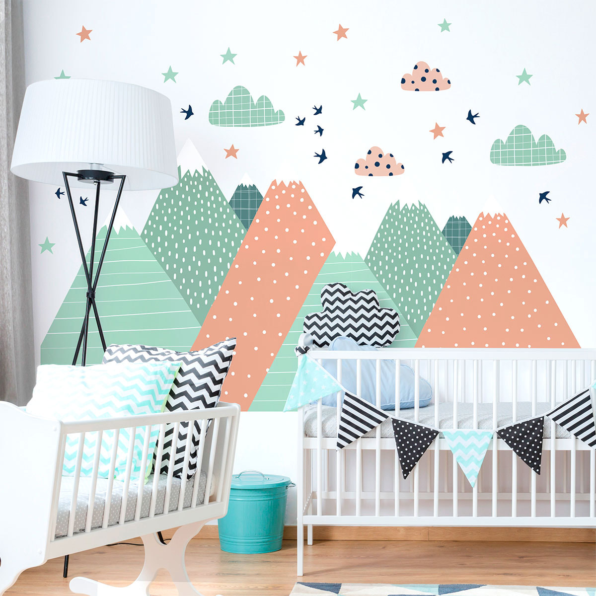 Stickers muraux enfants - Décoration chambre bébé - Autocollant Sticker mural géant enfant montagnes scandinaves RODIKA