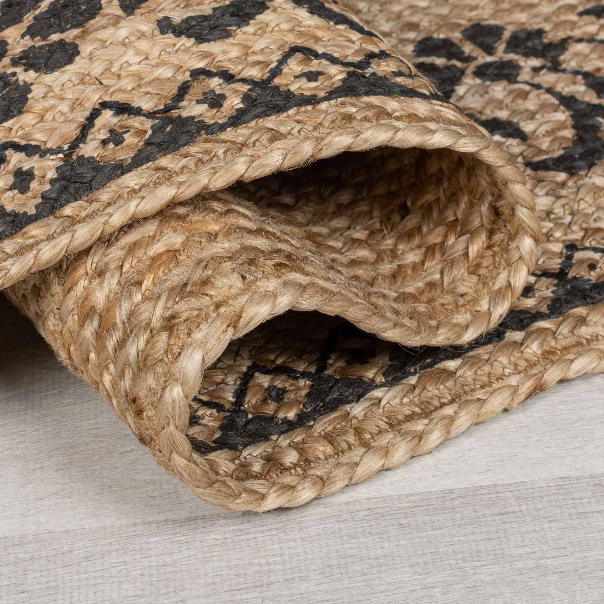 Tapis jute MAISIE Noir