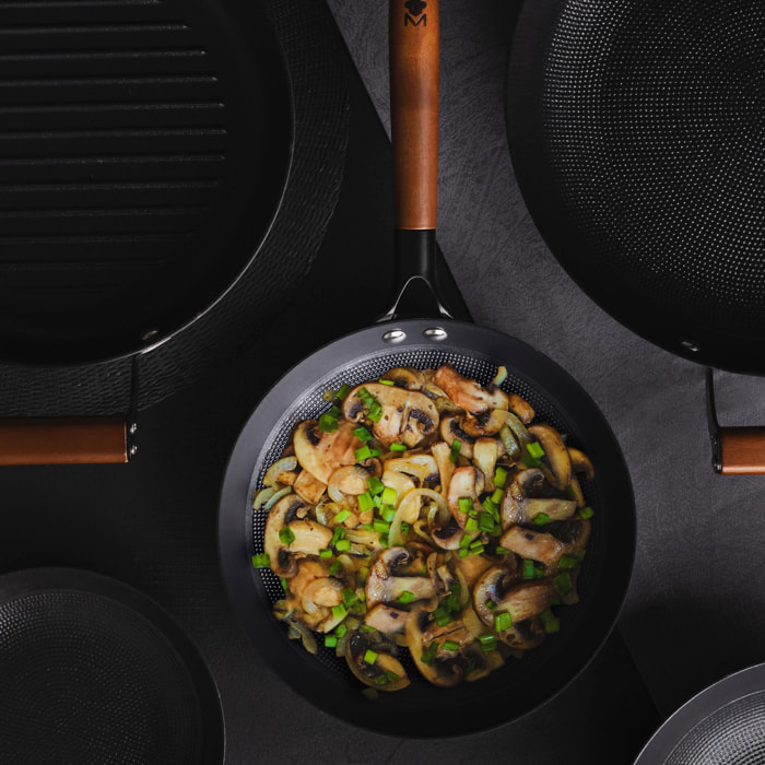 Wok Ø24x7,5cm en hierro prensado con recubrimiento cerámico MasterPRO