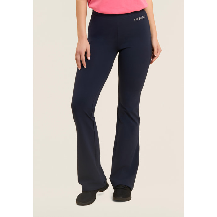 Leggings Aderenti con Fondo a Zampa e Vita Regular