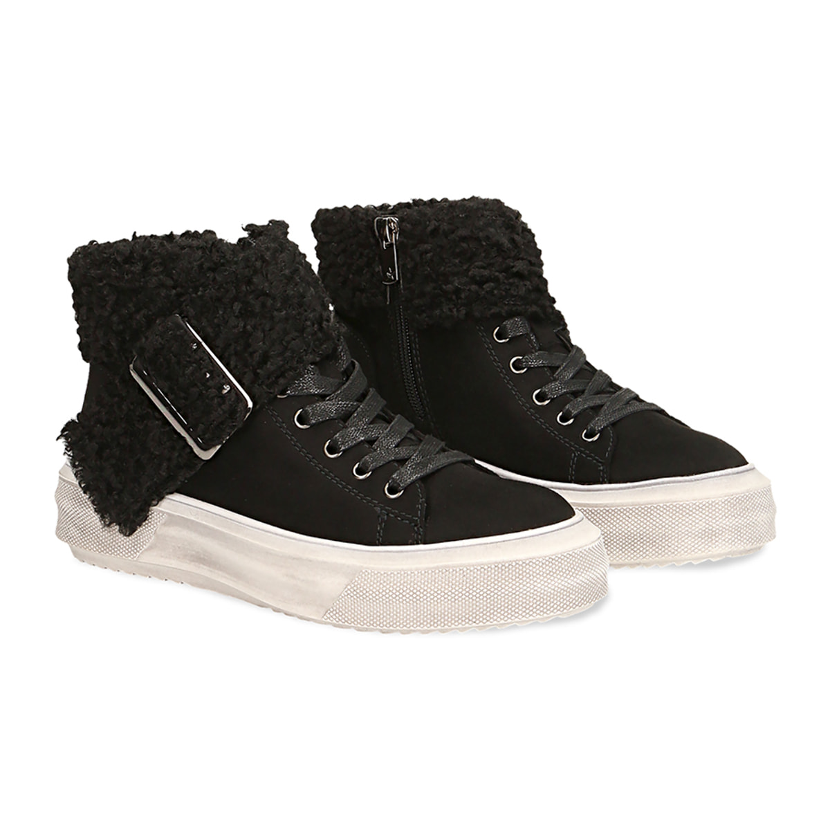 Zapatillas deportivas negras con borde en eco-shearling