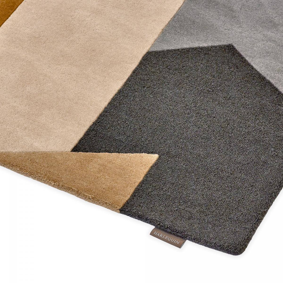Tapis salon et chambre fait à la main en laine motif géométrique