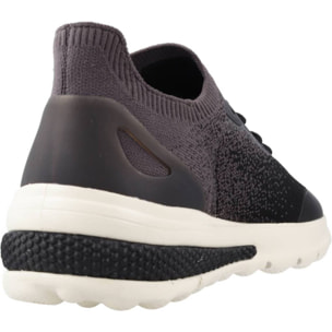 Sneakers de  Hombre de la marca GEOX  modelo U SPHERICA ACTIF NEGRO