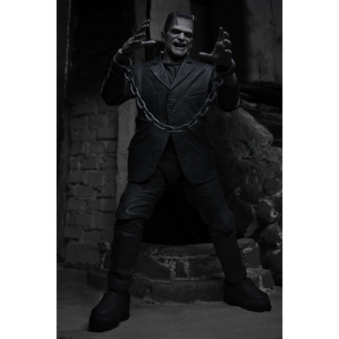 Um Ult Frankenstein Monster B/w Af Action Figura Neca 18cm