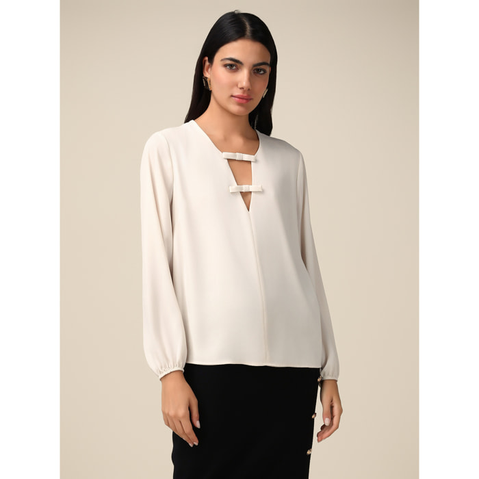 Oltre - Blouse with bow detail - Blanco