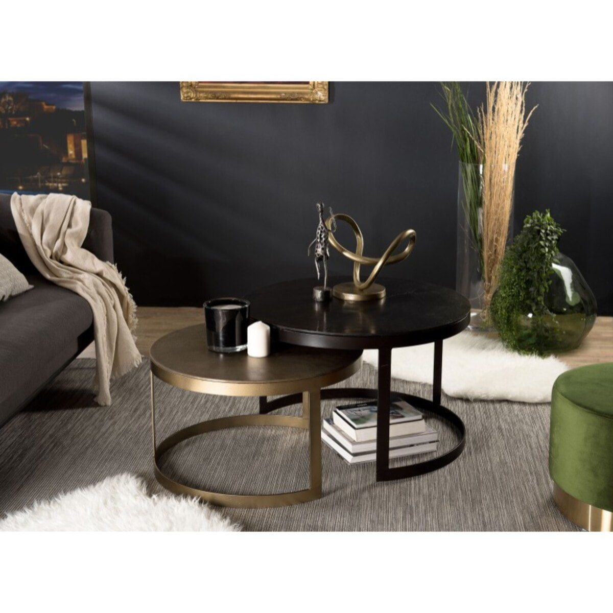 JOHAN - Set de 2 tables gigognes ceinturées rondes aluminium noir doré - pieds métal demi-cercle