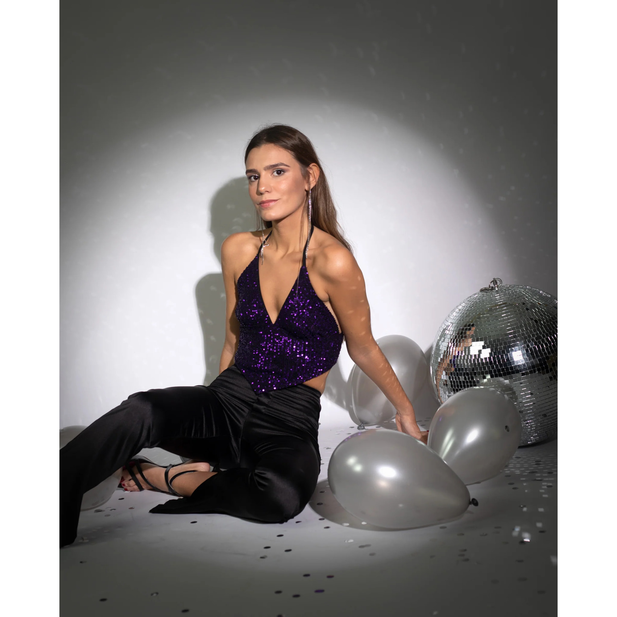 Top de mujer de tirantes con lentejuelas