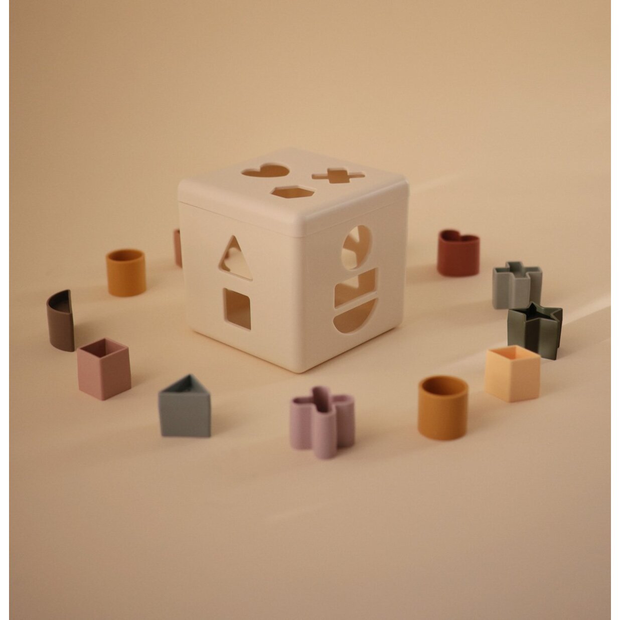 Mushie Cubo Didáctico Fig.Geométricas Solid