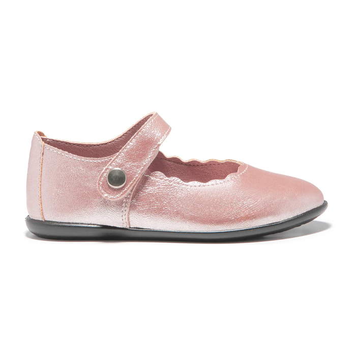 Ballerine da bambina con cinturino e dettaglio ondulato