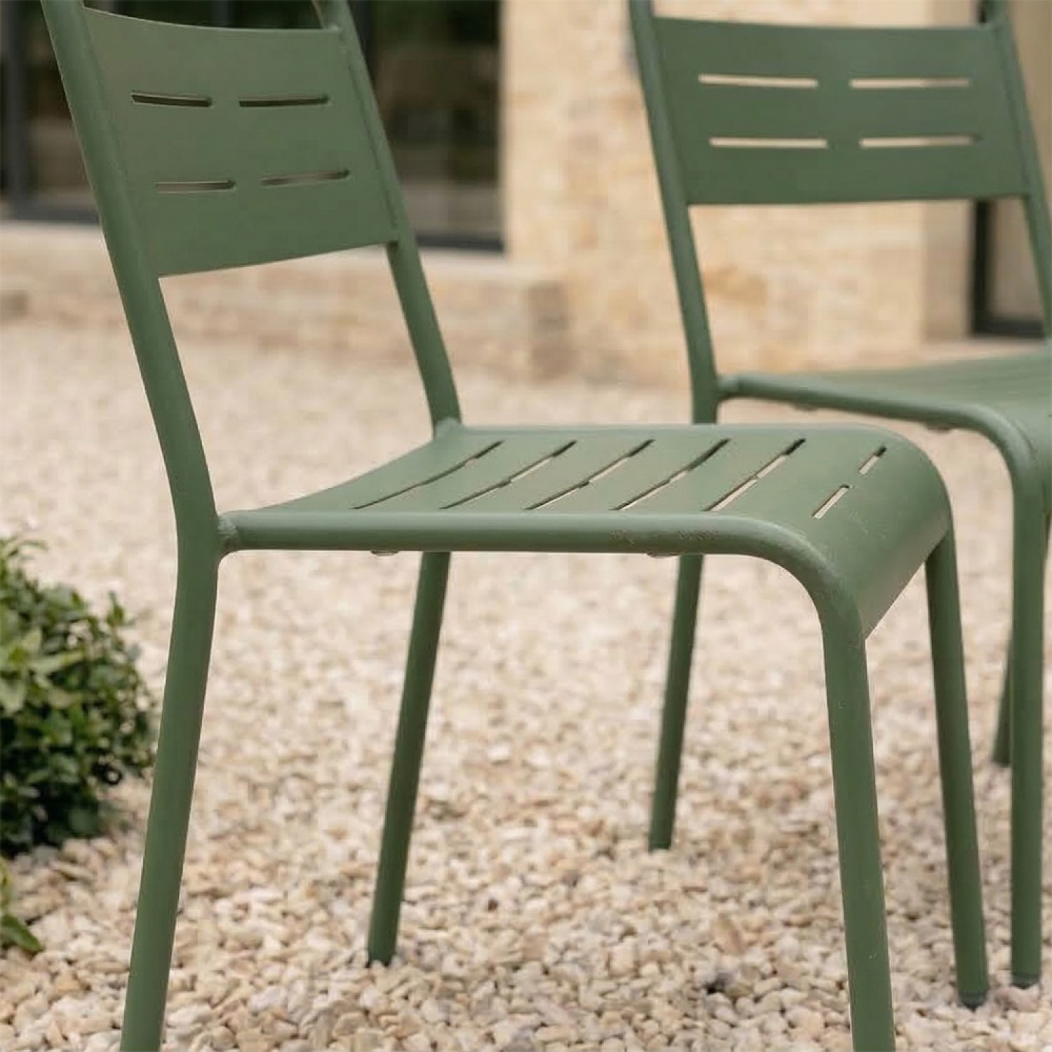 Ensemble de 4 chaises de jardin empilables vertes EVORA