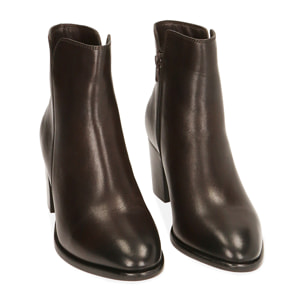 Ankle boots testa di moro in pelle, tacco 6,5 cm