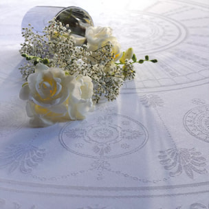 Serviette pur coton motif jacquard blanc Eloise diamant