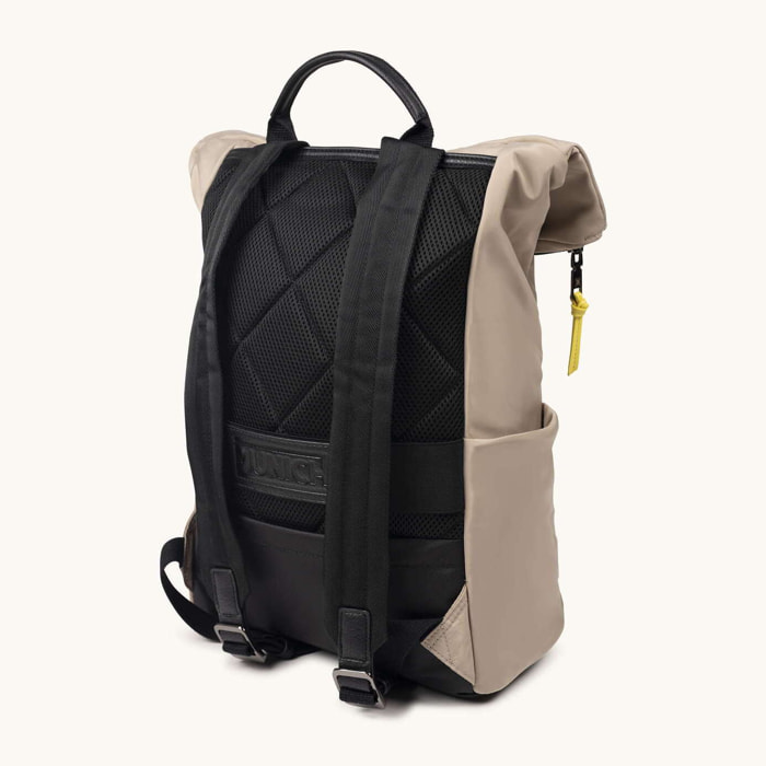 Mochila Técnica 17L Taupe con Adaptador a Trolley ZONE BACKPACK C/TAUPE