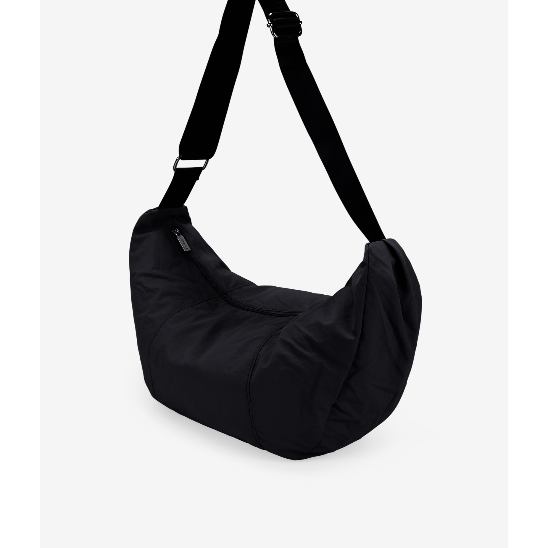 Bolso bandolera negro redondeado con cremallera