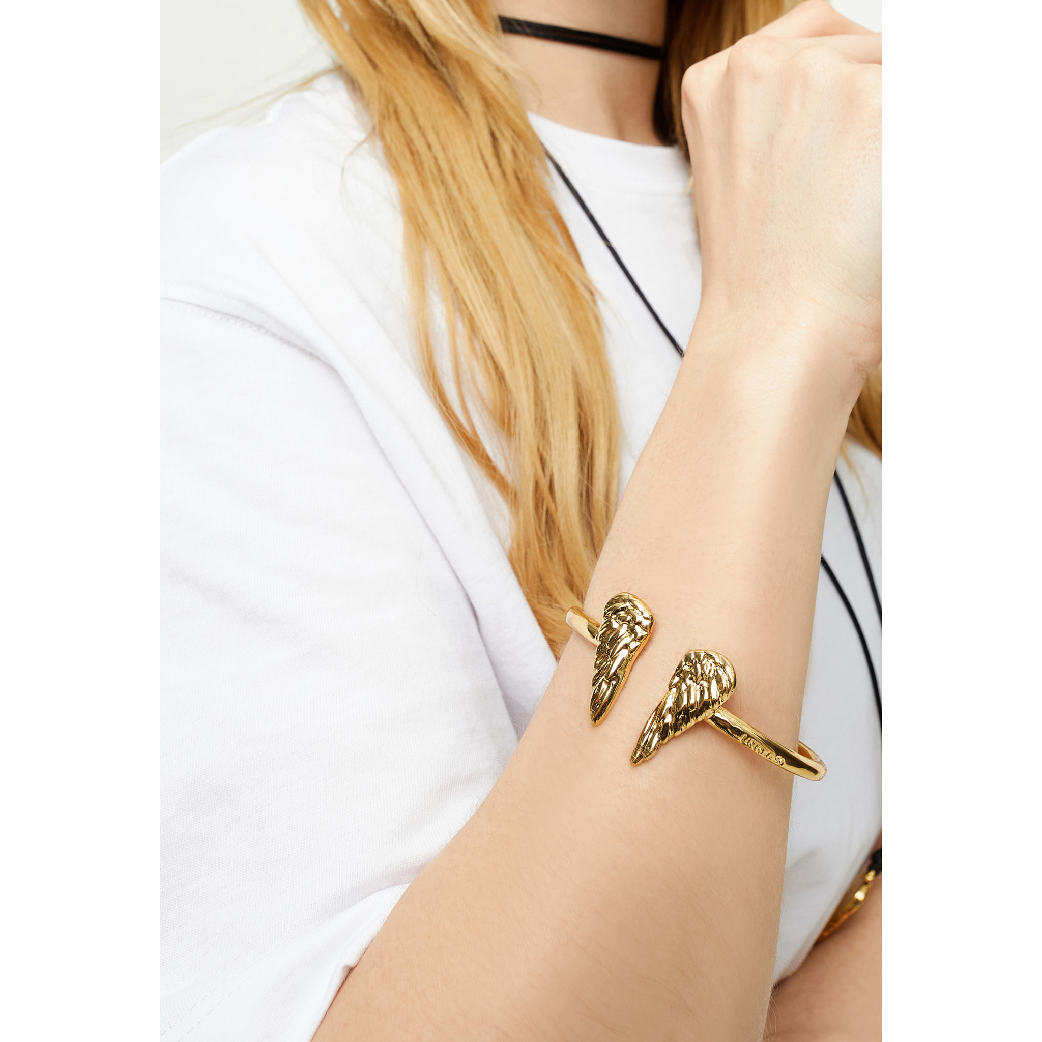 Pulsera SER INVENCIBLE ORO L