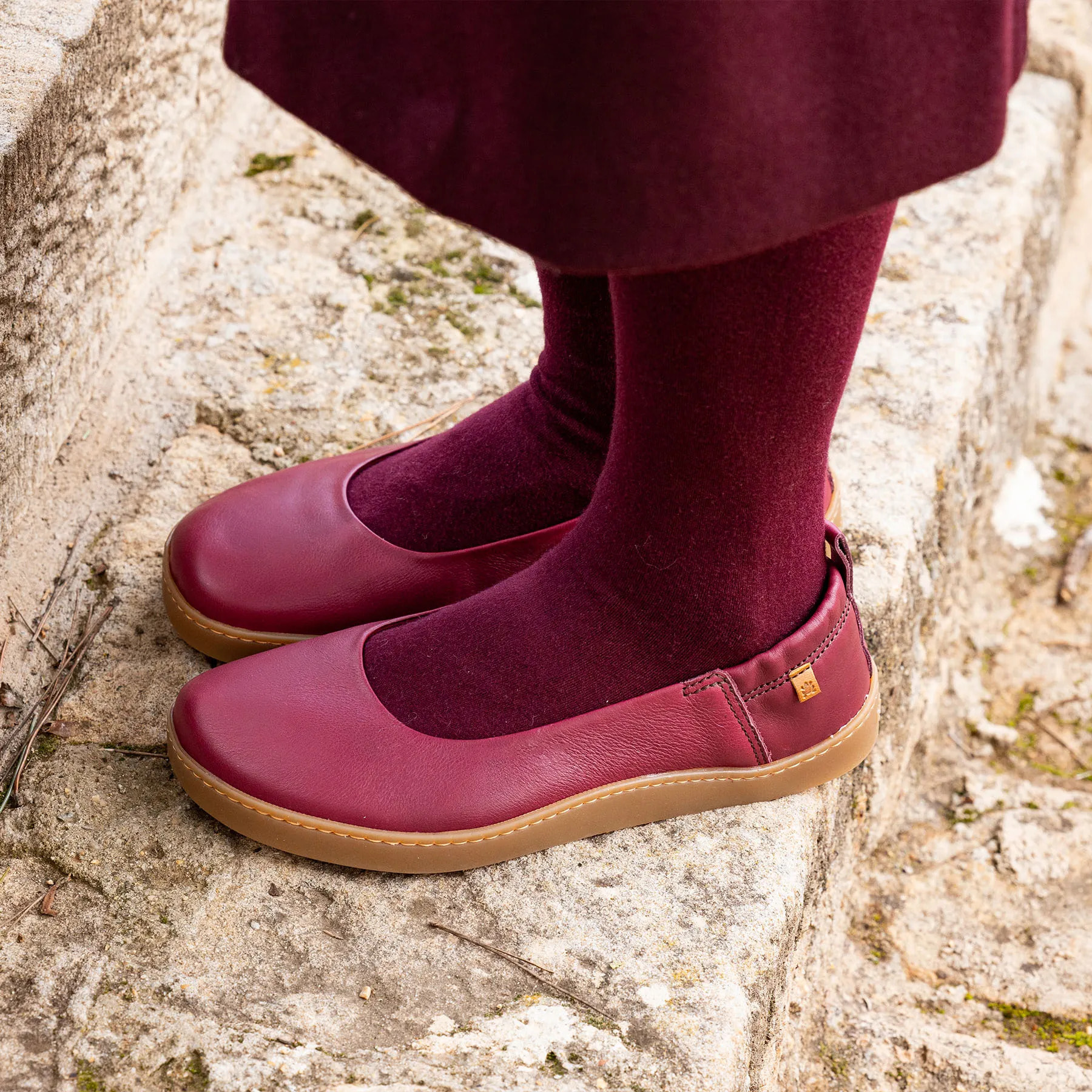 Bailarinas N5912 SOFT NAPPA BURDEOS/ ORIGEN color Burdeos