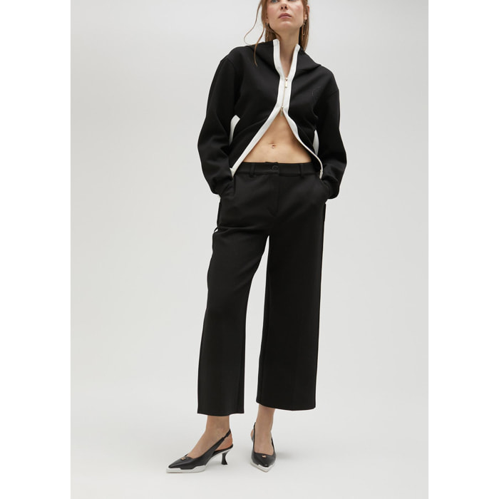 Pantaloni neri dettaglio bianco laterale