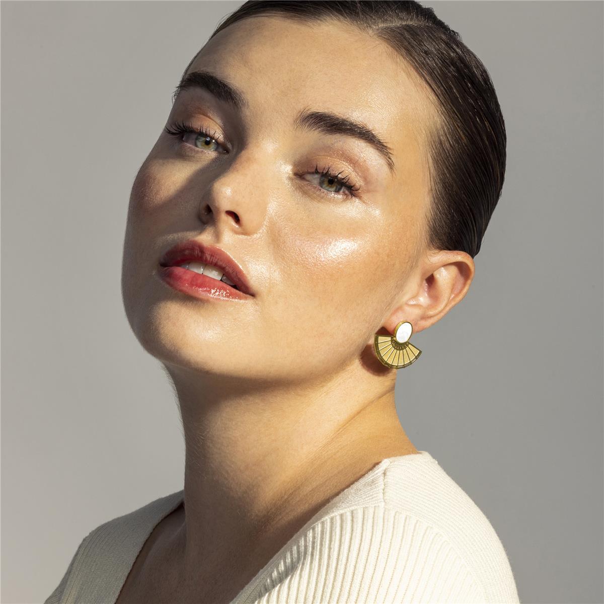 Pendientes Lux by Lux acabados oro 18k