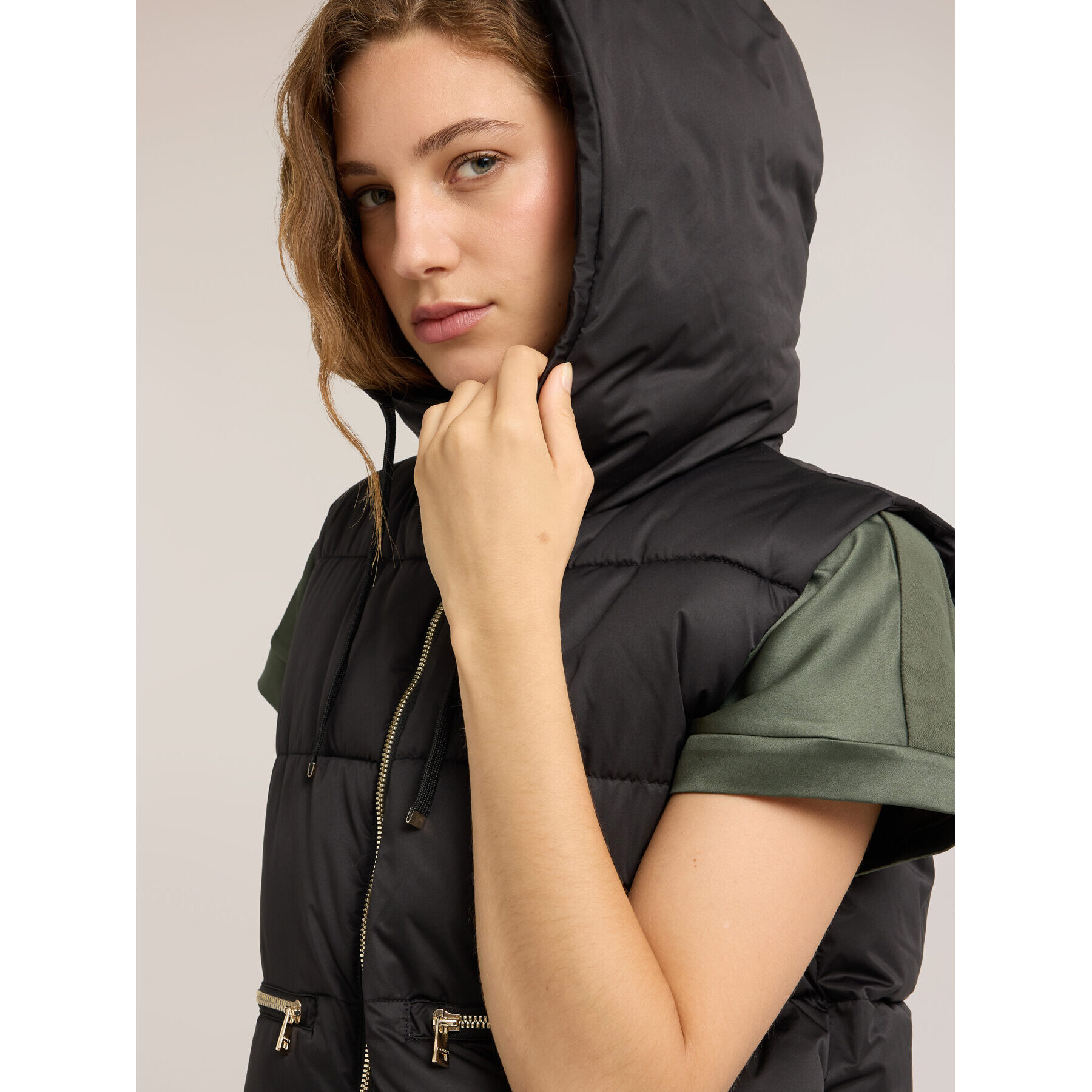 Motivi - Chaleco acolchado con capucha - Negro