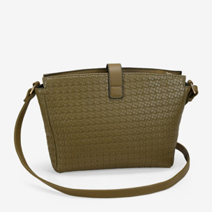 Bolso bandolera verde con solapa de metal