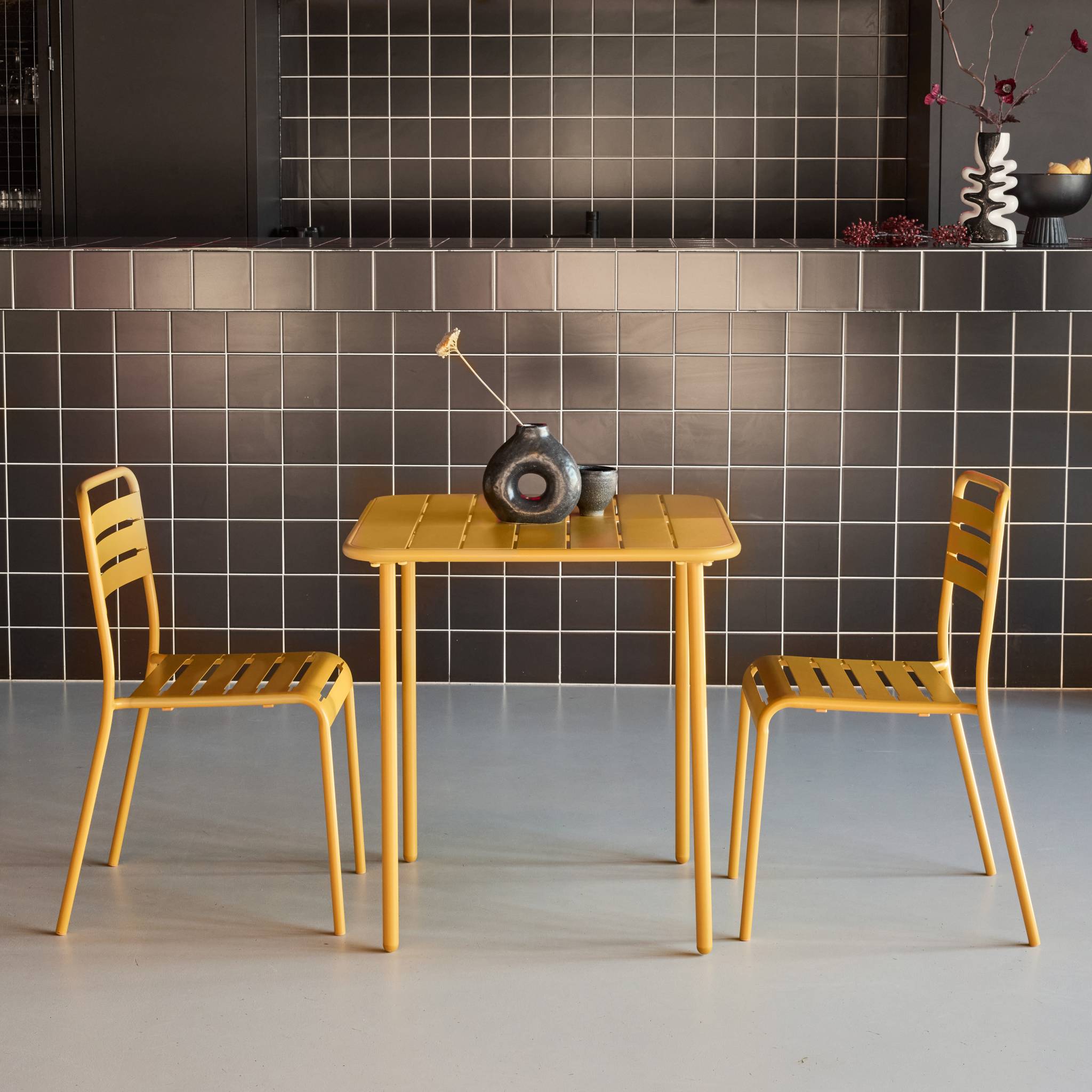 Table de jardin métal + 2 assises AMÉLIA