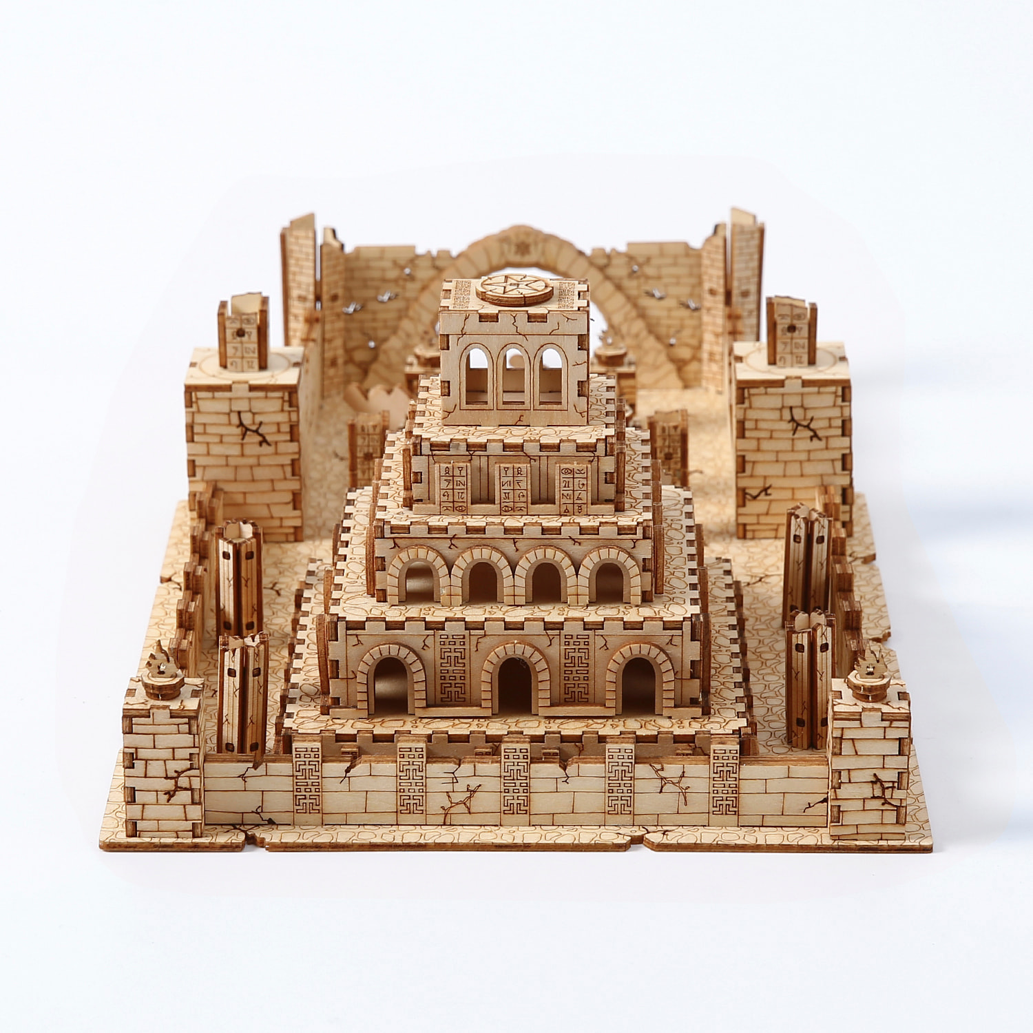 Maqueta de Madera 3D, diseño de Ruinas con movimiento mecánico. 235 piezas.