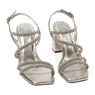 Sandalias plateadas, tacón de 7,5 cm