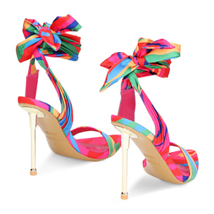 Sandalias con tacón multicolor-verdes en satén