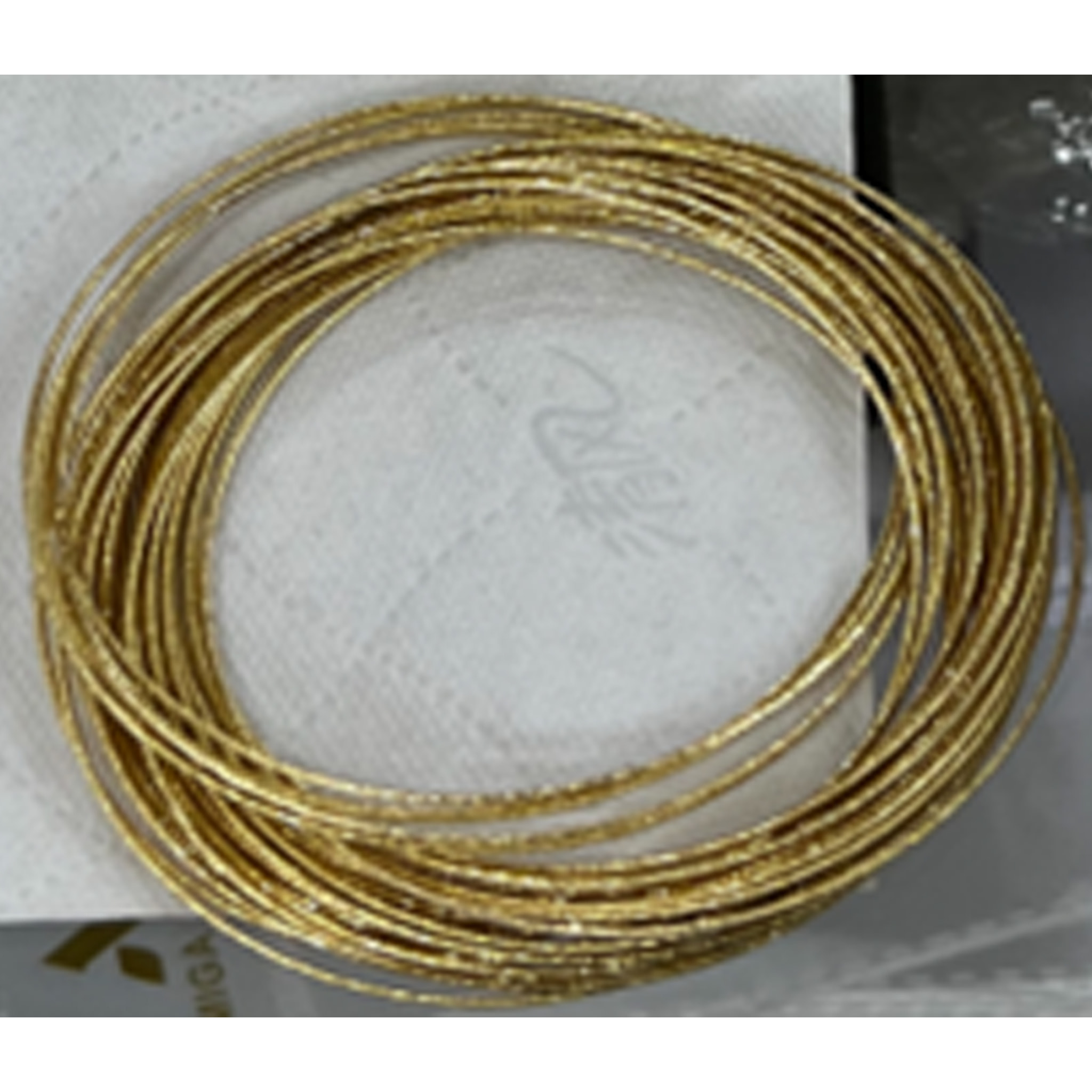Pulsera Doomdur acabado oro amarillo 18k