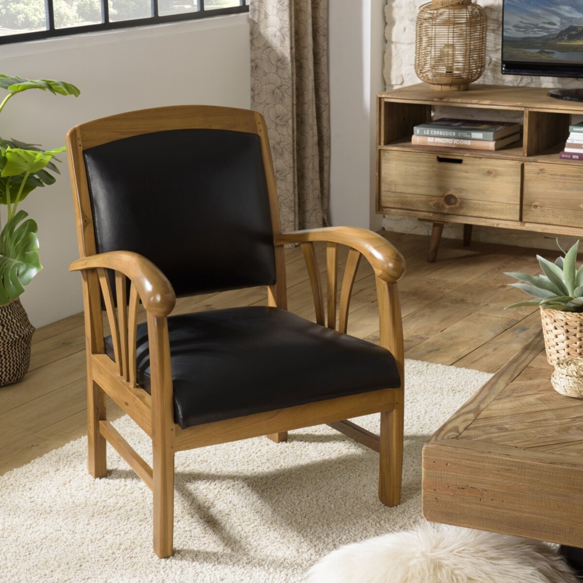 DAK - Fauteuil teck et cuir noir