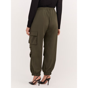Fiorella Rubino - Pantaloni cargo in nylon - Verde militare