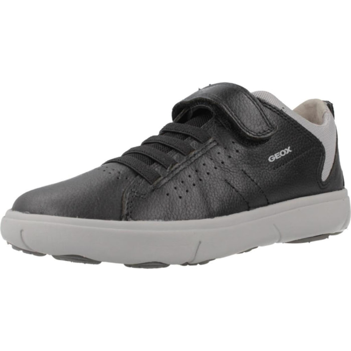 Zapatillas Niño de la marca GEOX  modelo J NEBCUP BOY NEGRO
